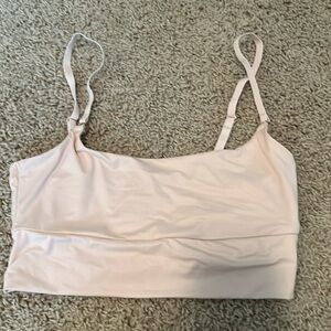 NWT Victoria’s Secret wireless bralette in cream sized medium
